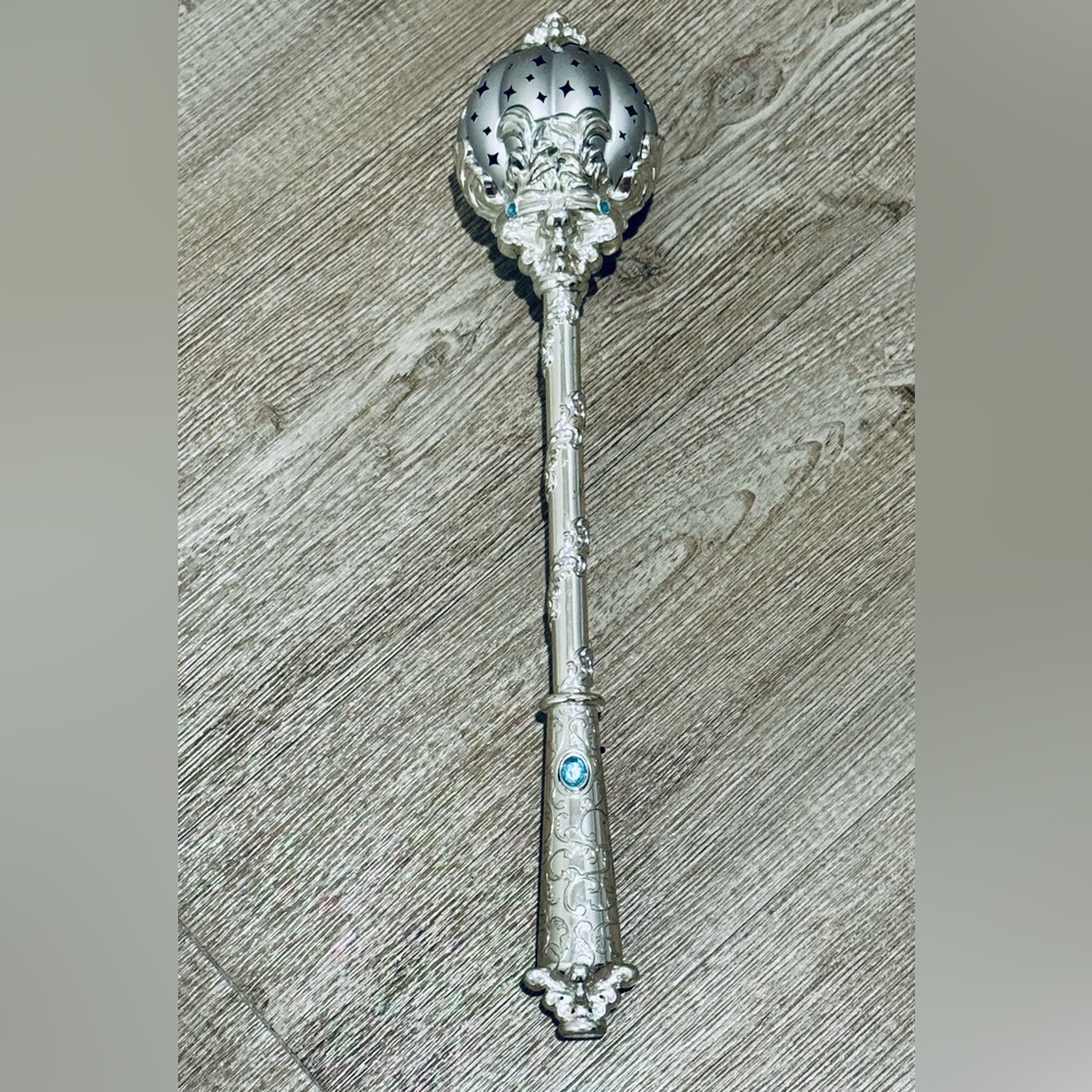 NEW Disney Parks Princess Cinderella Light Up Wand Enchanted Pumpkin Toy Sounds